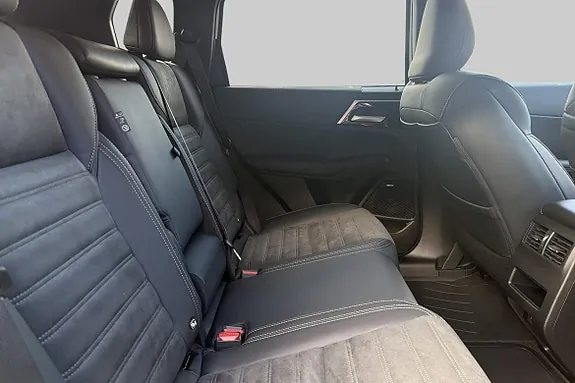 Mitsubishi Outlander 2025 photo 5