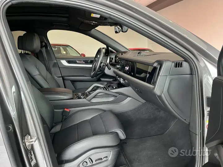 Porsche Cayenne 2024 photo 4