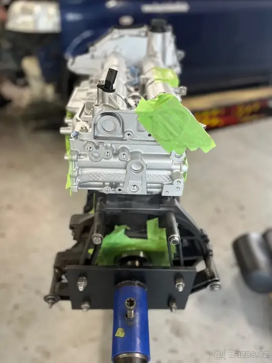Ford Transit photo 4