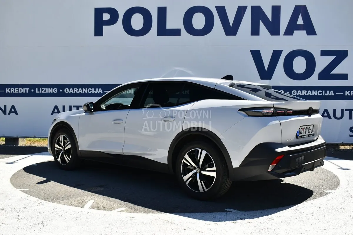 Peugeot 408 2025 photo 3