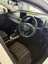 Mazda 2 2022 photo 5