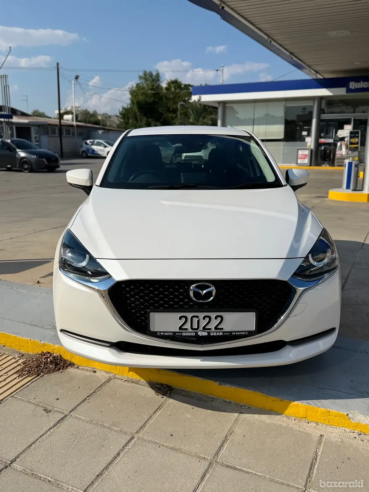 Mazda 2