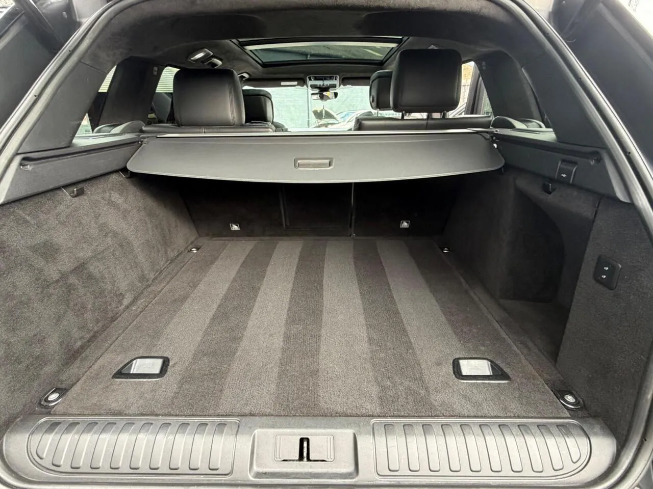 Land Rover Range Rover Sport 2019 photo 2