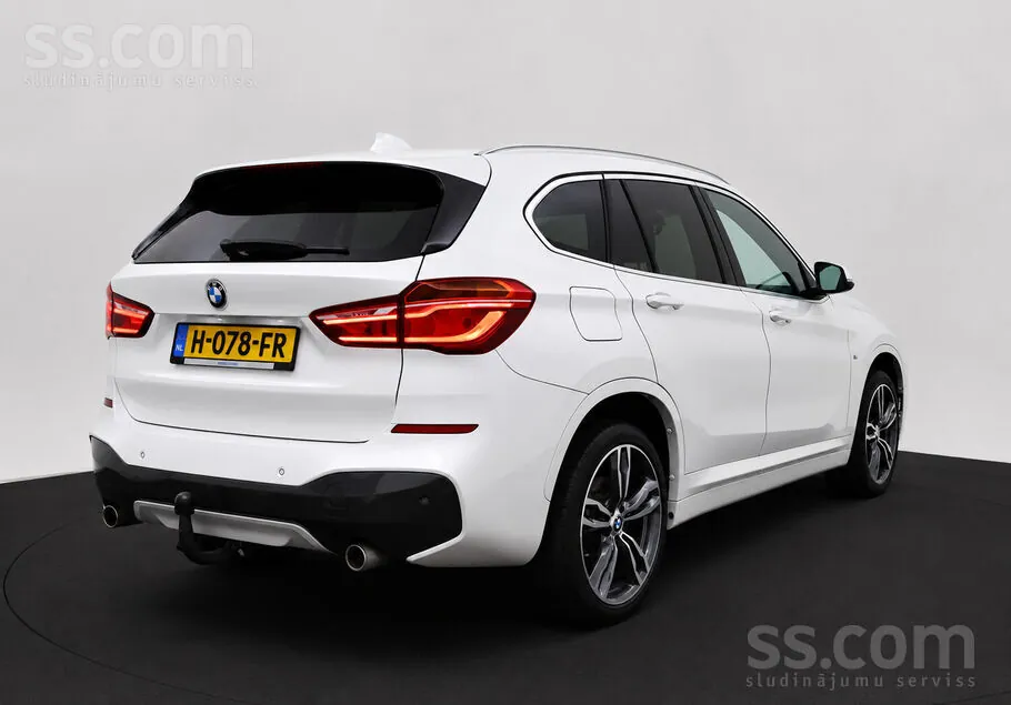 BMW X1 2019 photo 4