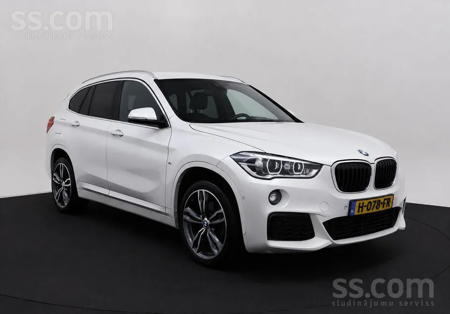 BMW X1 2019 photo 2