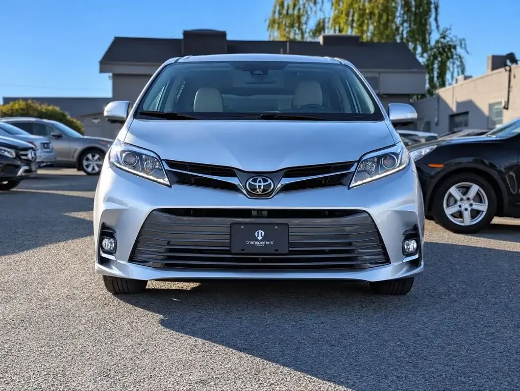 Toyota Sienna 2020 photo 2