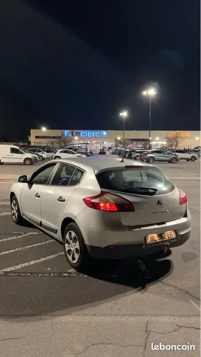 Renault Megane 2010 photo 3