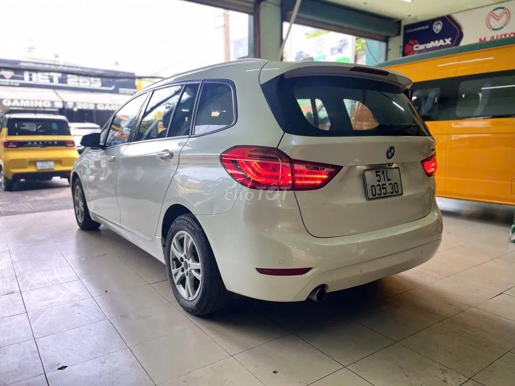 BMW 218I 2016 photo 4