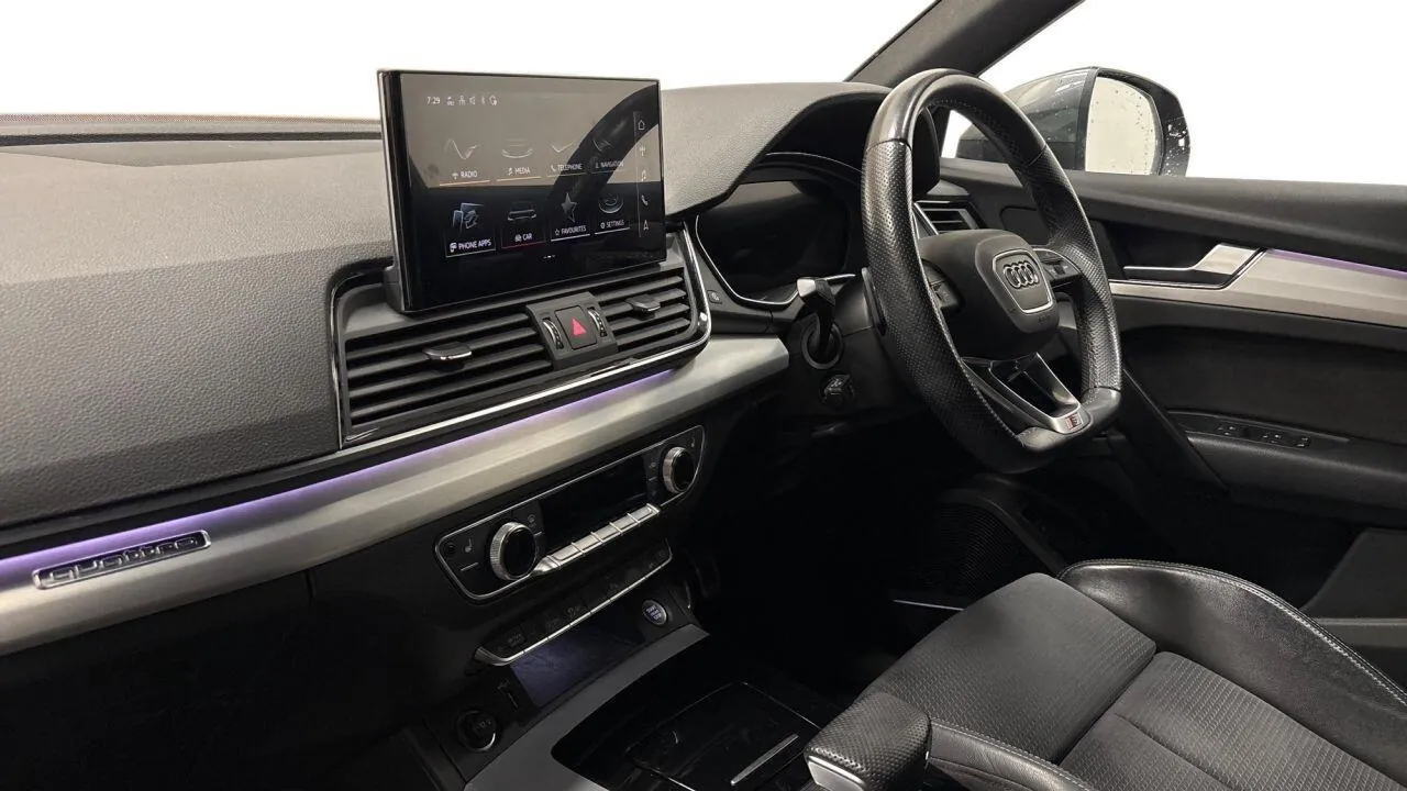Audi Q5 2021 photo 2