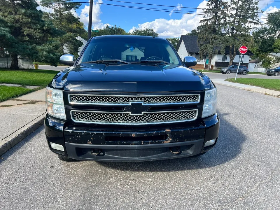 Chevrolet Silverado 1500 2012 photo 3