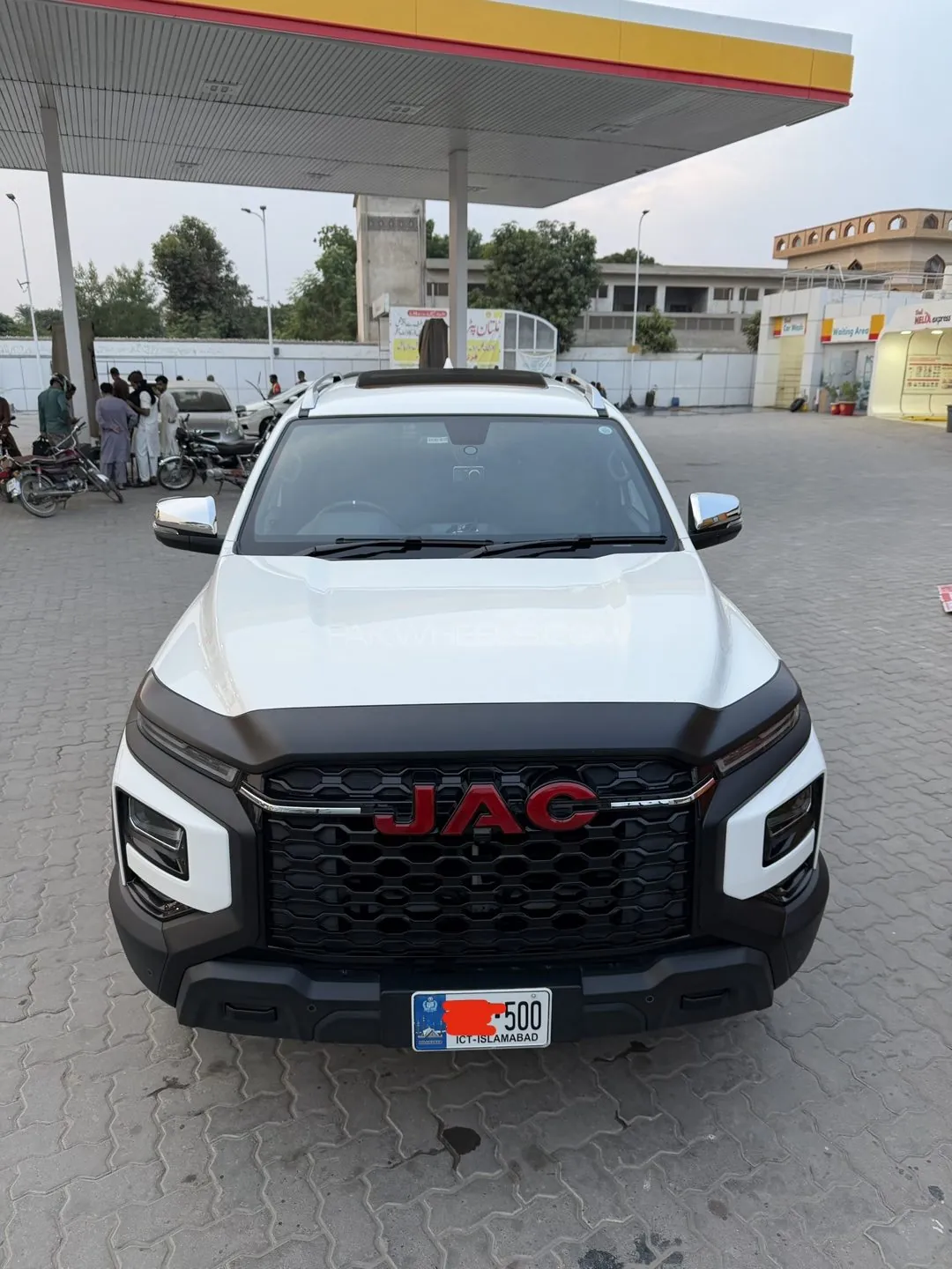 JAC T9