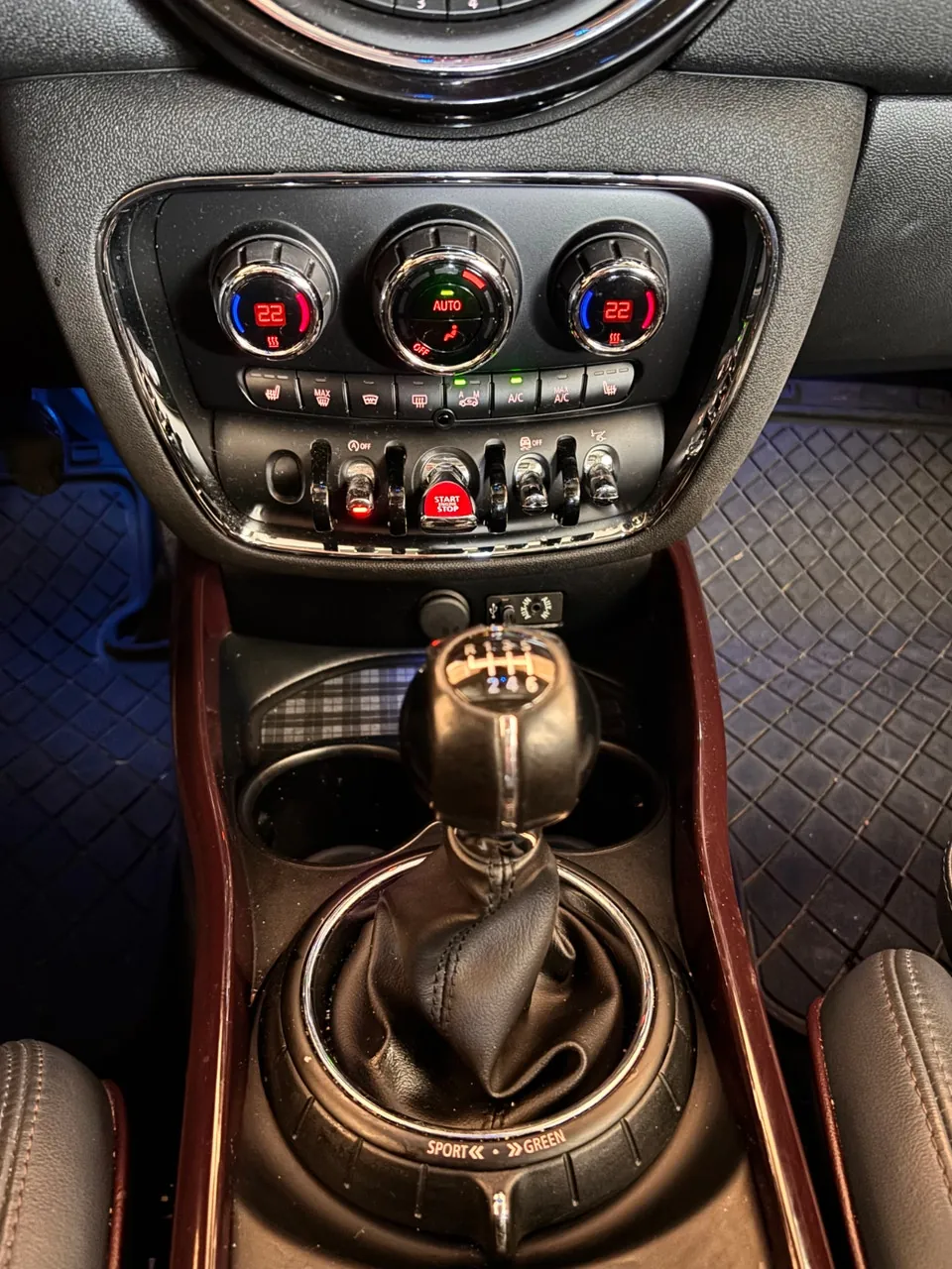 Mini Cooper S Clubman 2017 photo 5