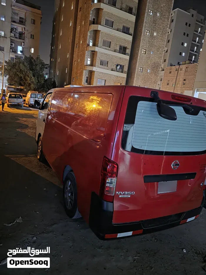Nissan Urvan 2021 photo 3