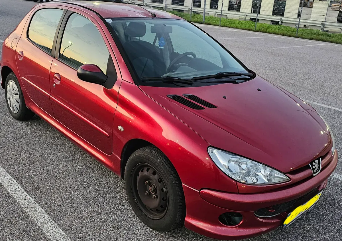 Peugeot 206