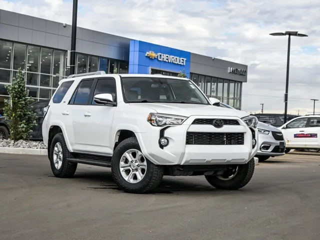 Toyota 4Runner 2016 photo 2