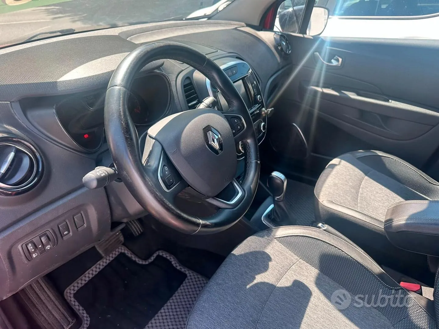 Renault Captur 2019 photo 4