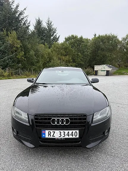 Audi A5 2010 photo 3