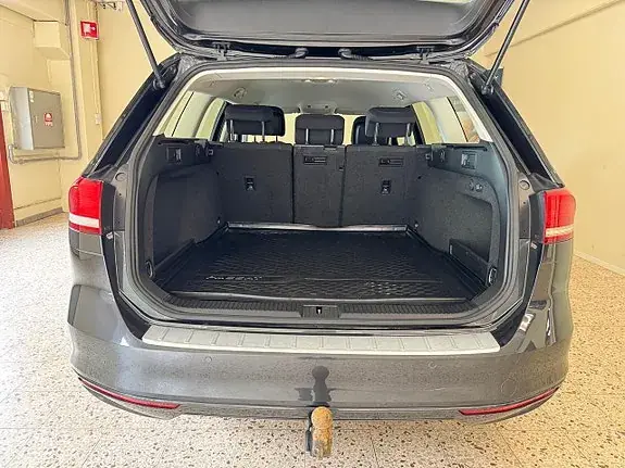 Volkswagen Passat 2018 photo 5