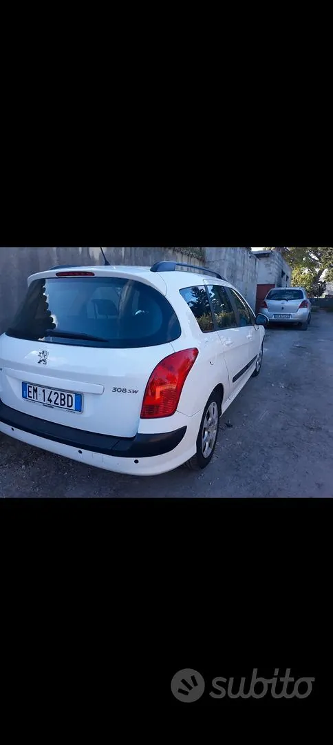 Peugeot 308 2013 photo 4