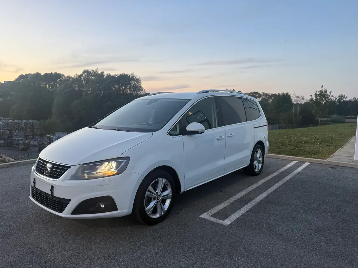Seat Alhambra 2020 photo 2