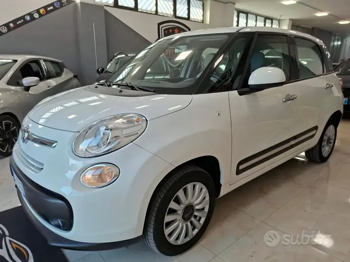 Fiat 500L 2013 photo 3