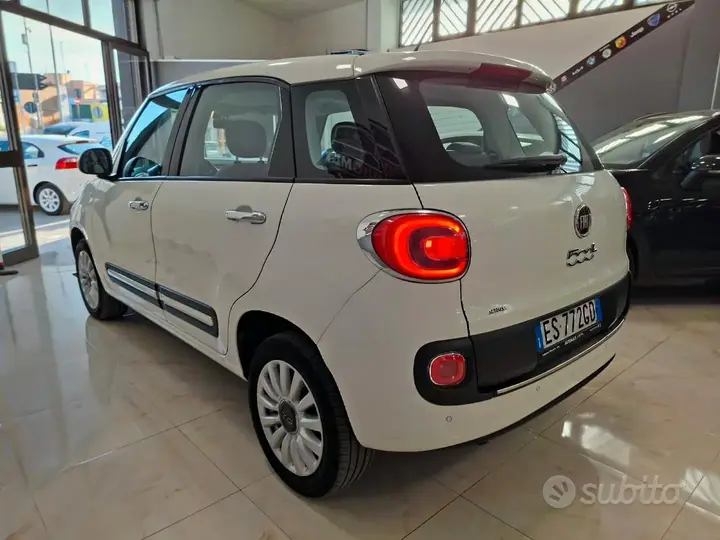 Fiat 500L 2013 photo 4
