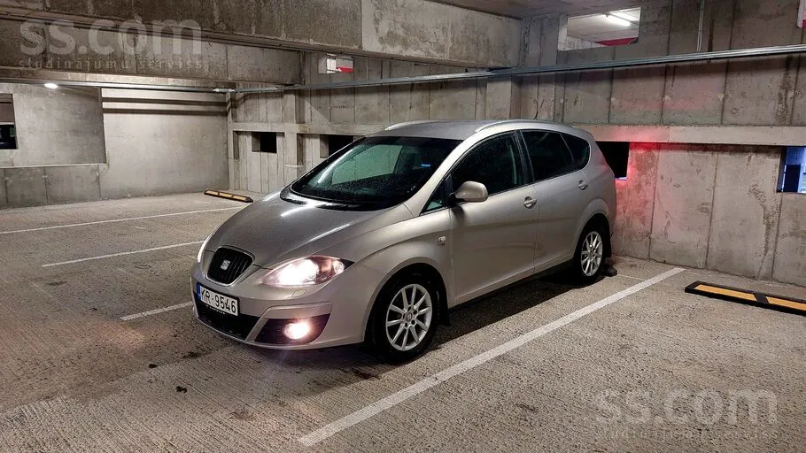 Seat Altea 2011 photo 3