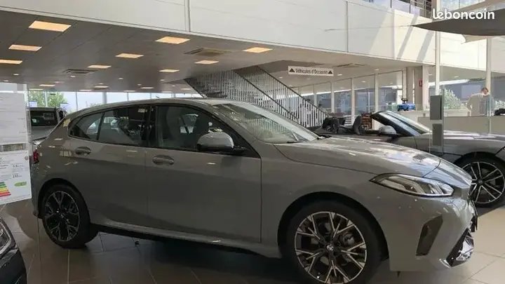 BMW 1 Series 2026 photo 4