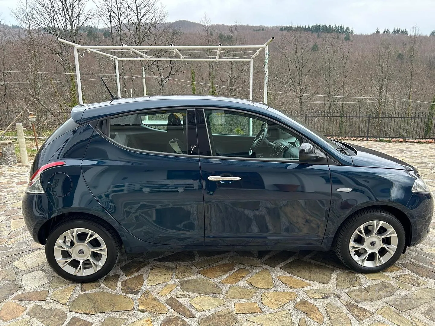 Lancia Ypsilon 2016 photo 3