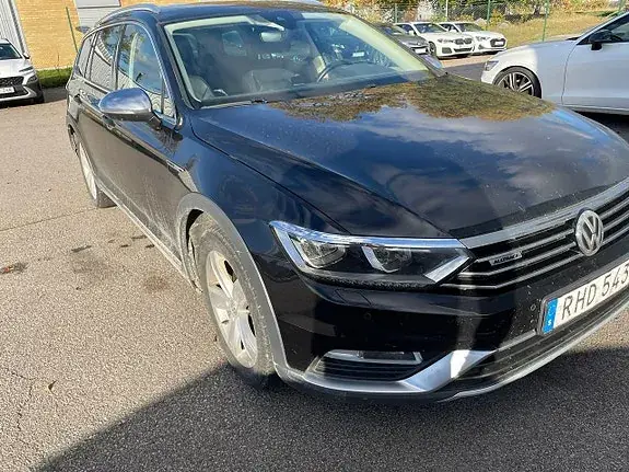 Volkswagen Passat Alltrack 2018 photo 2