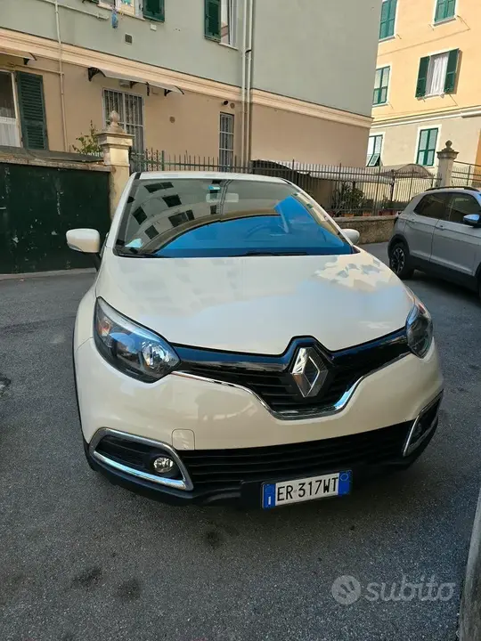 Renault Captur 2013 photo 2