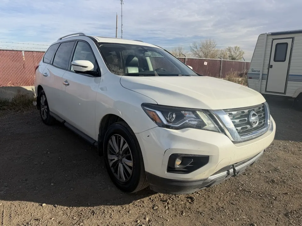 Nissan Pathfinder 2019 photo 3