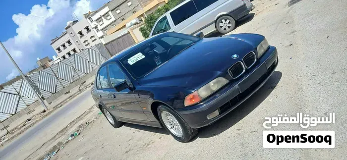 BMW 5 Series 1998 photo 2