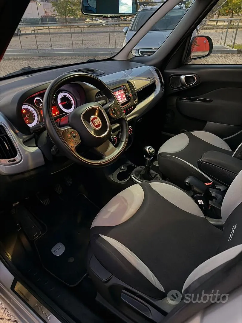 Fiat 500L 2015 photo 3