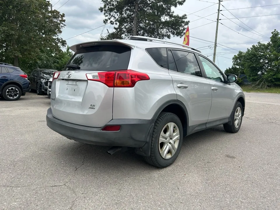Toyota Rav4 2015 photo 5