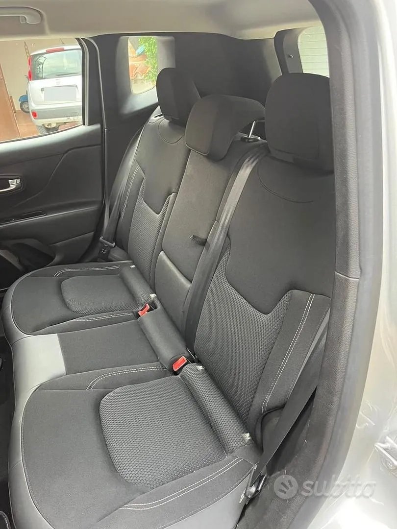 Jeep Renegade 2018 photo 5