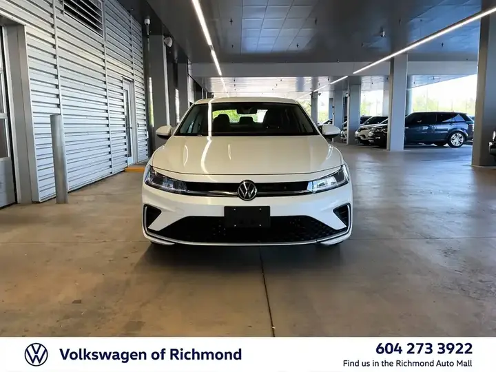 Volkswagen Jetta 2025 photo 2