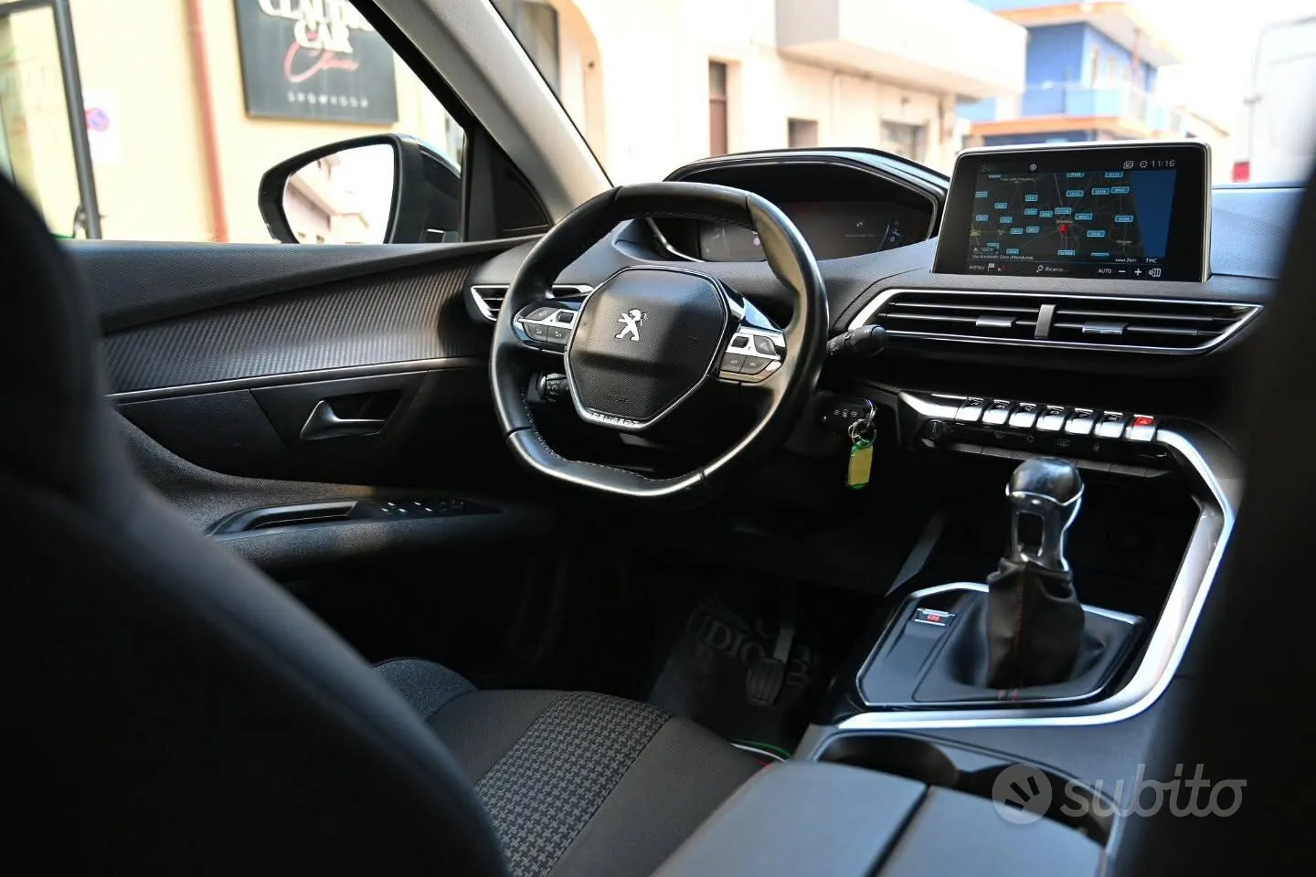 Peugeot 3008 2019 photo 2