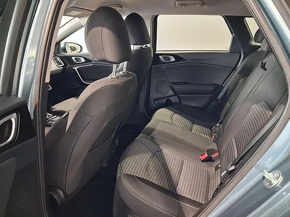 Kia Ceed 2024 photo 3