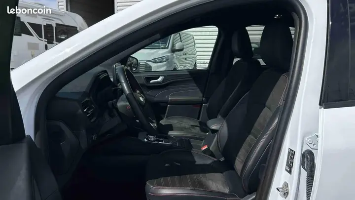 Ford Kuga 2023 photo 4