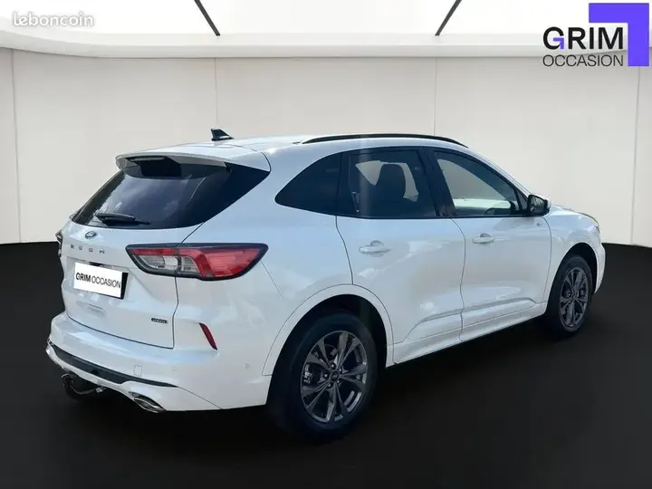 Ford Kuga 2023 photo 2