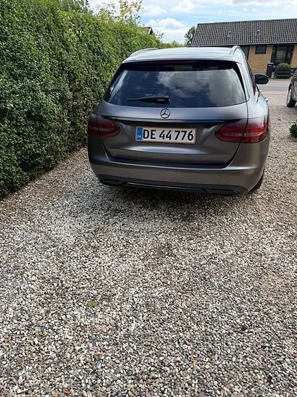 Mercedes-Benz 220 D 2017 photo 4