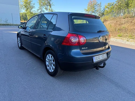 Volkswagen Golf 2004 photo 3