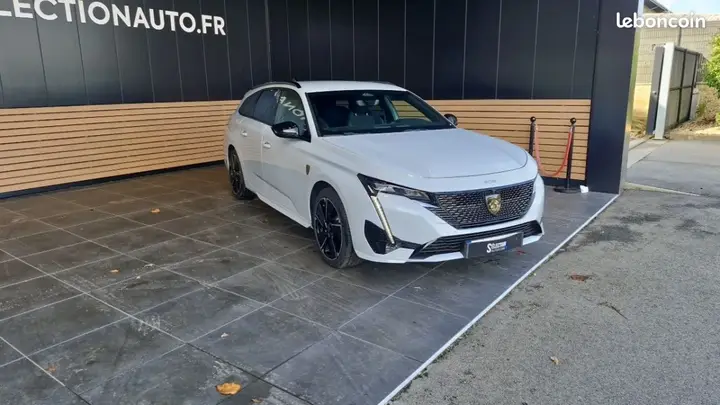 Peugeot 308 2023 photo 3