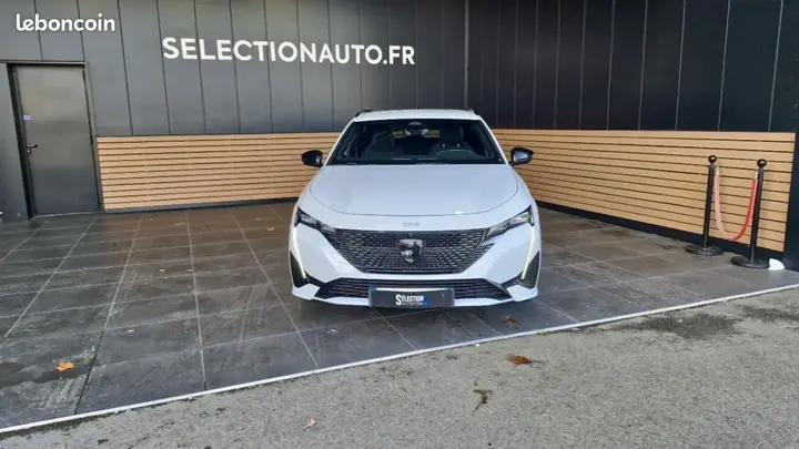 Peugeot 308 2023 photo 2