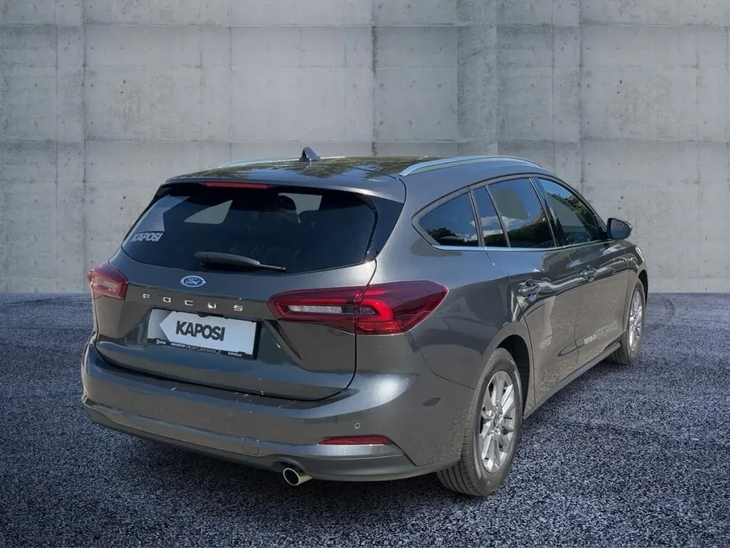 Ford Focus 2025 photo 4