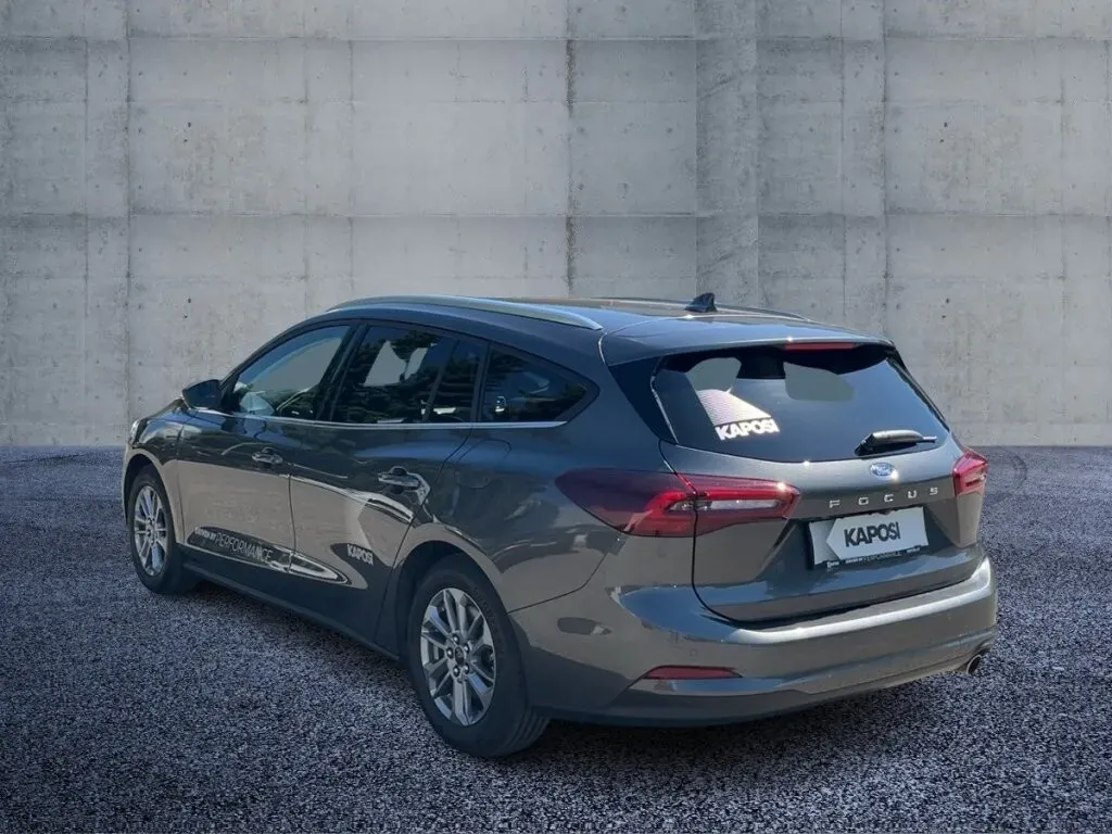 Ford Focus 2025 photo 3