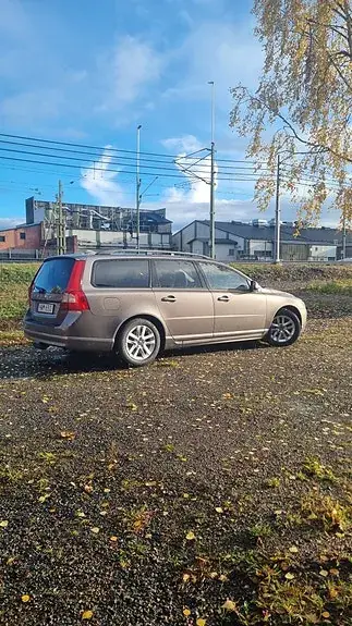 Volvo V70