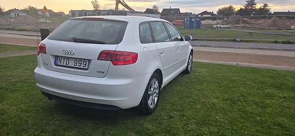 Audi A3 2011 photo 4