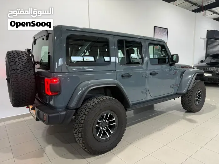 Jeep Wrangler 2025 photo 2